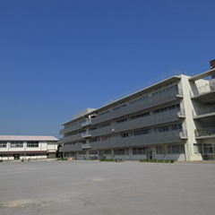 上作延小学校